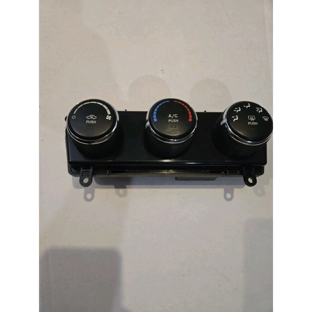 11-17 Jeep Compass Patriot Temperature Temp Climate Control Dials P55111278AD